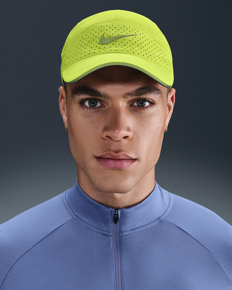 Nike Fly Dri-FIT ADV Unstructured Reflective Cap 1