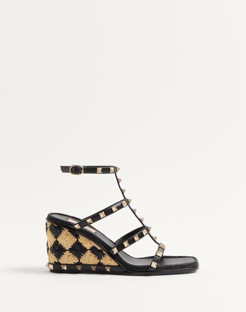 ROCKSTUD WEDGE SANDAL IN CALFSKIN WITH CHECK EMBROIDERY 80MM 1
