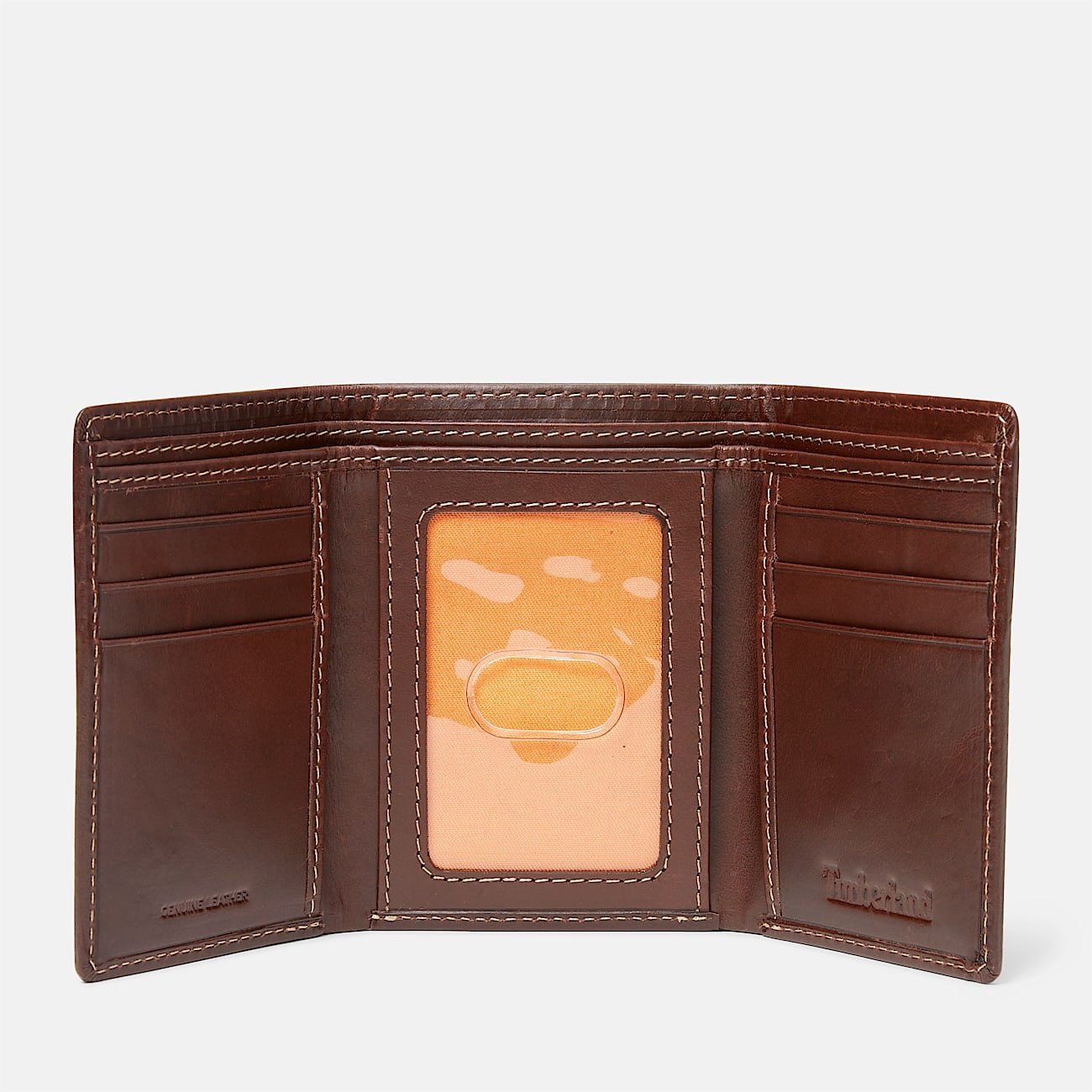 Men's Waxy Pull Up Trifold - 2
