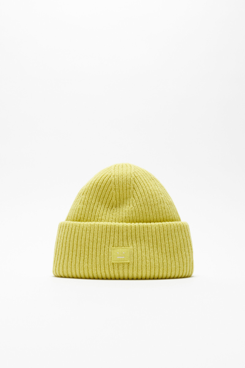 Small face logo beanie - Dusty yellow 1