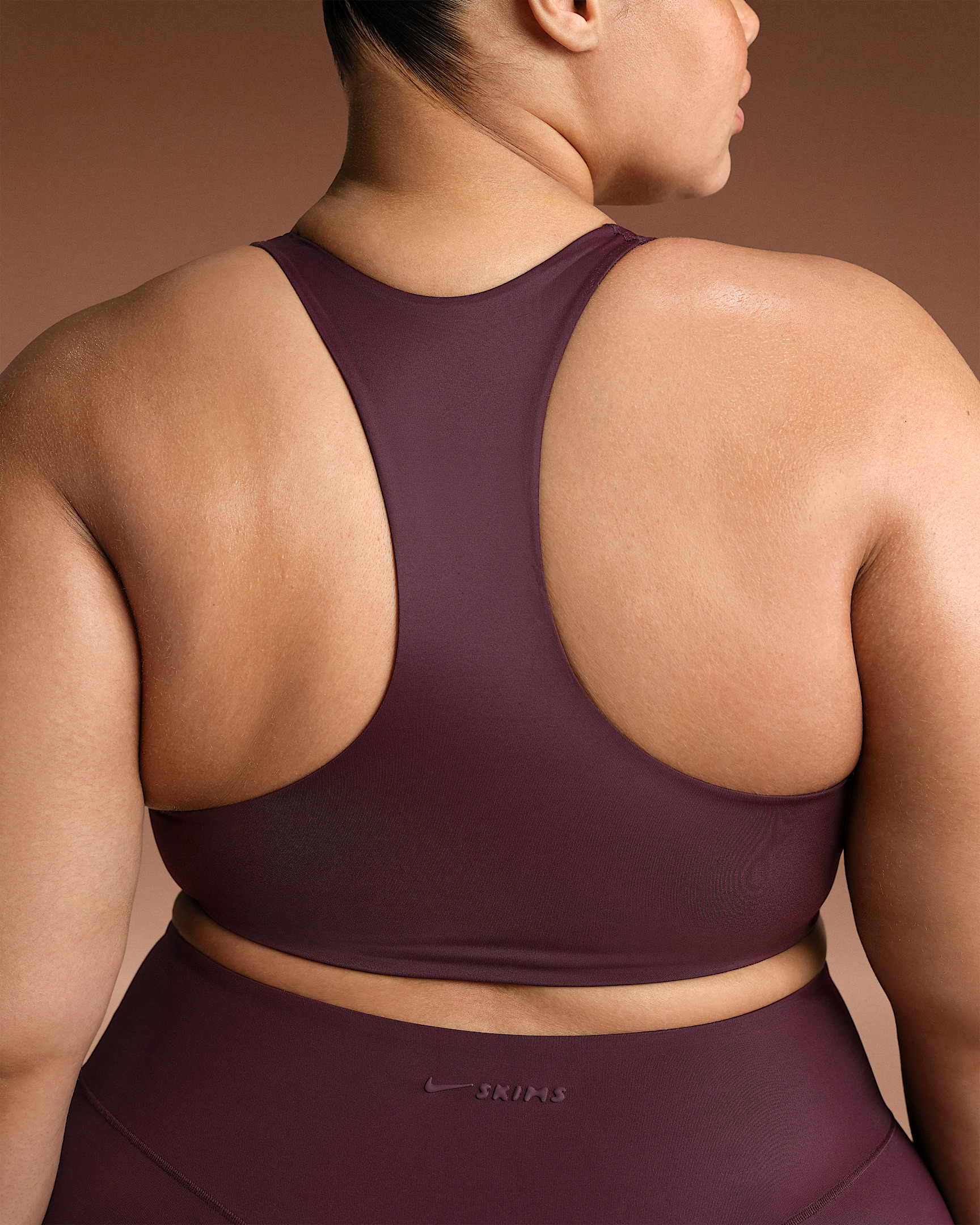 NikeSKIMS Shine Women's Racerback Bra - 8