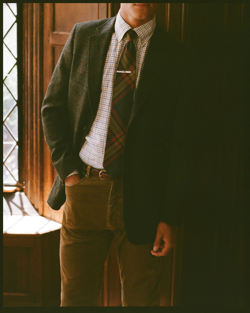 J. PRESS MADE-IN-CANADA OLIVE BARLEYCORN WITH WINDOWPANE SPORT COAT outlook