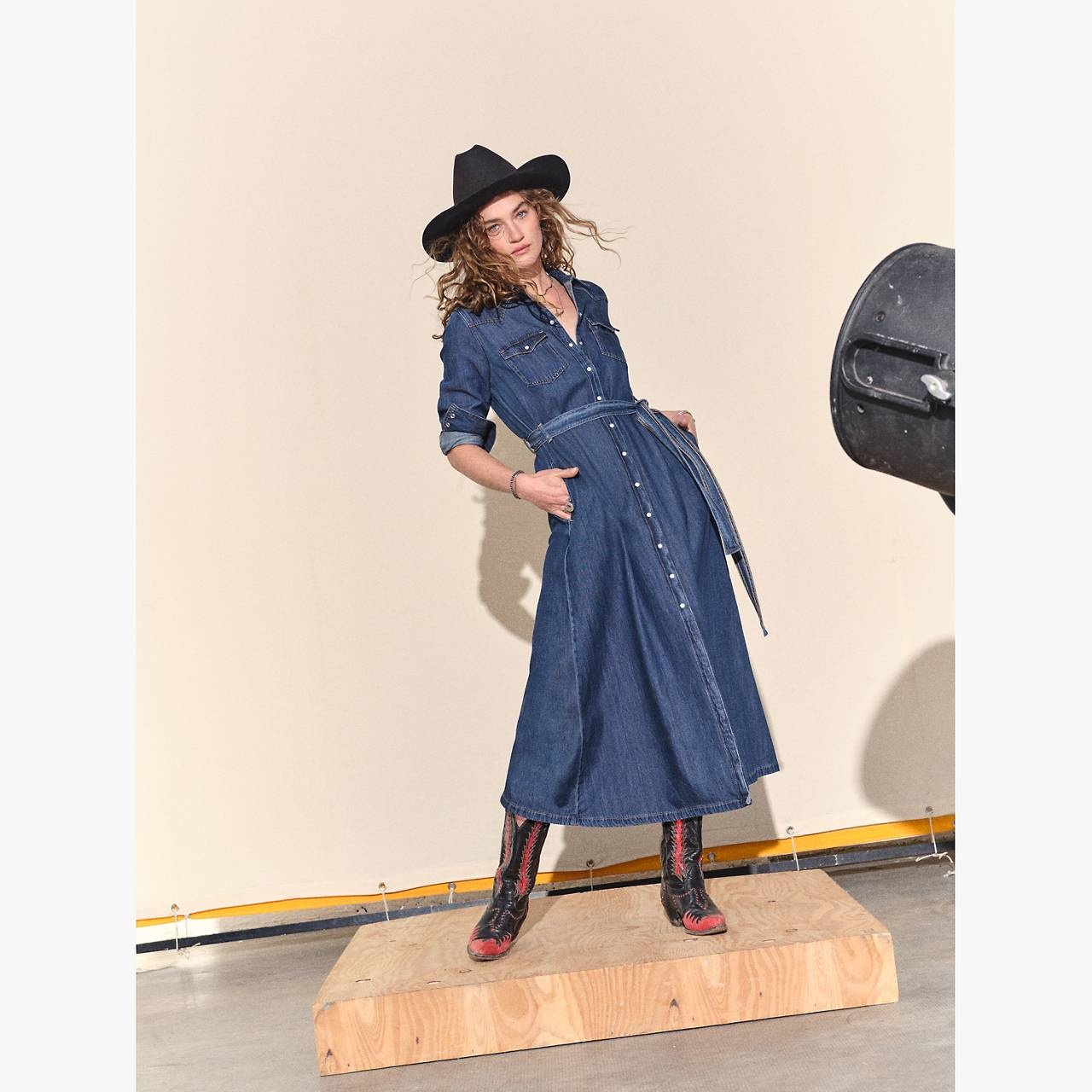 QUINNEY DENIM DRESS - 7
