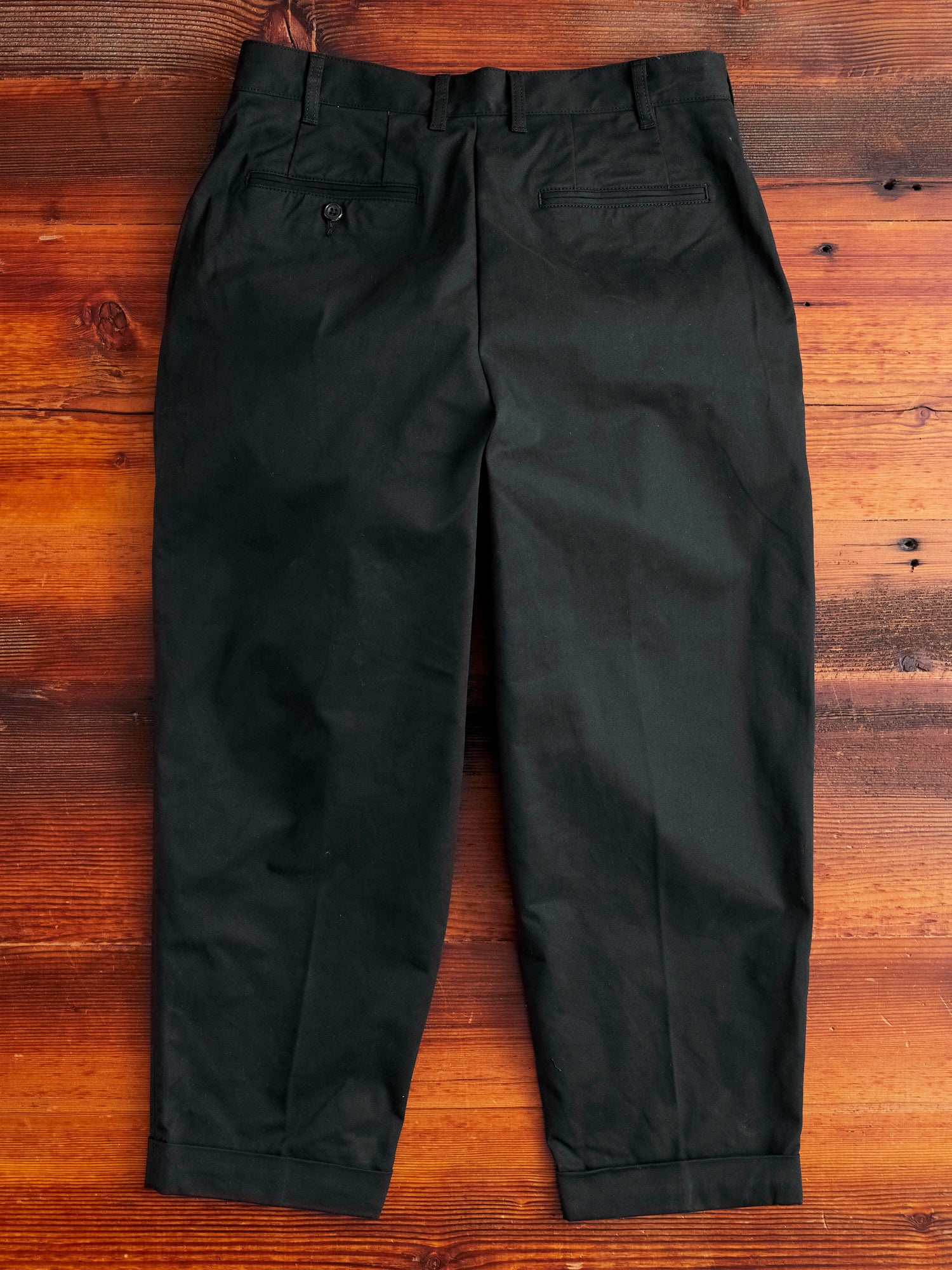 2-Pleat Twill Trousers in Black - 11