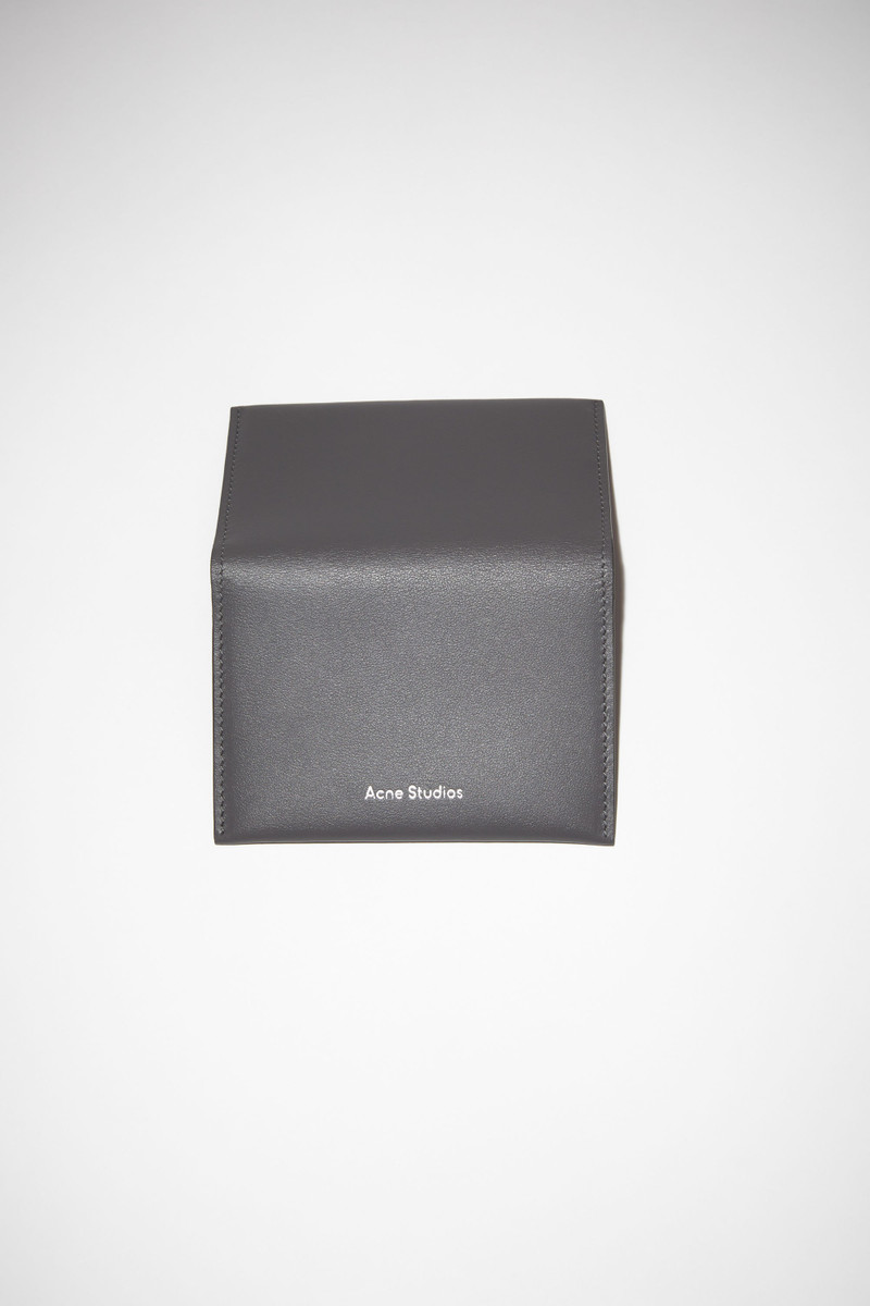 Leather card case - Dark grey 4