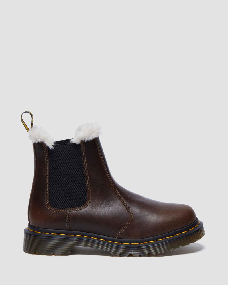 2976 Women's Faux Fur Lined Chelsea Boots 1