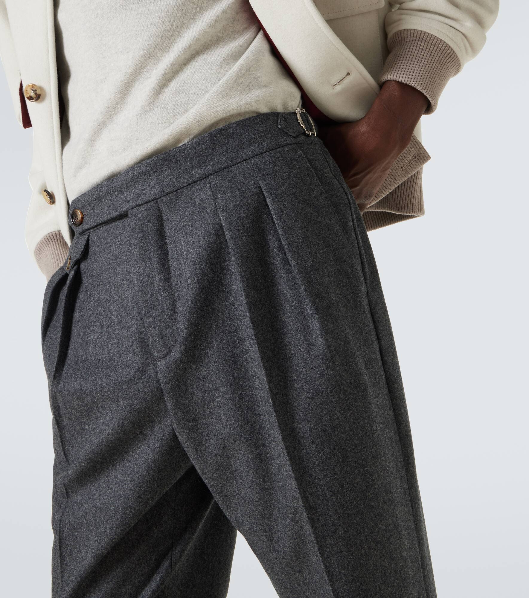 Pleated virgin wool slim pants - 6