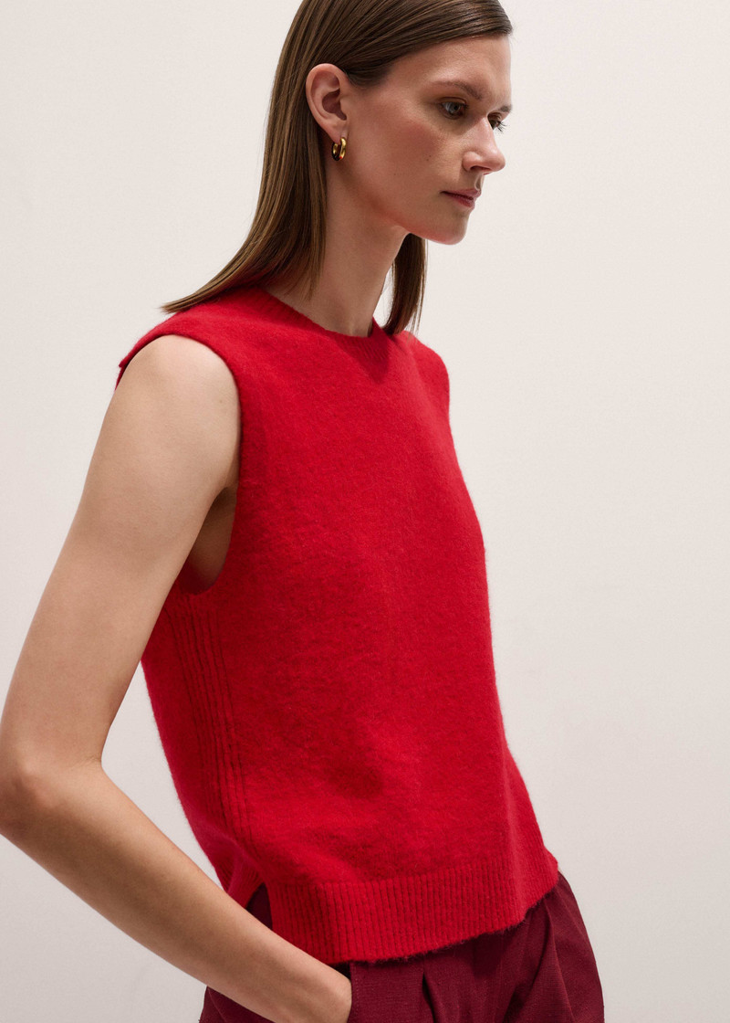 Straight Knit Vest 4