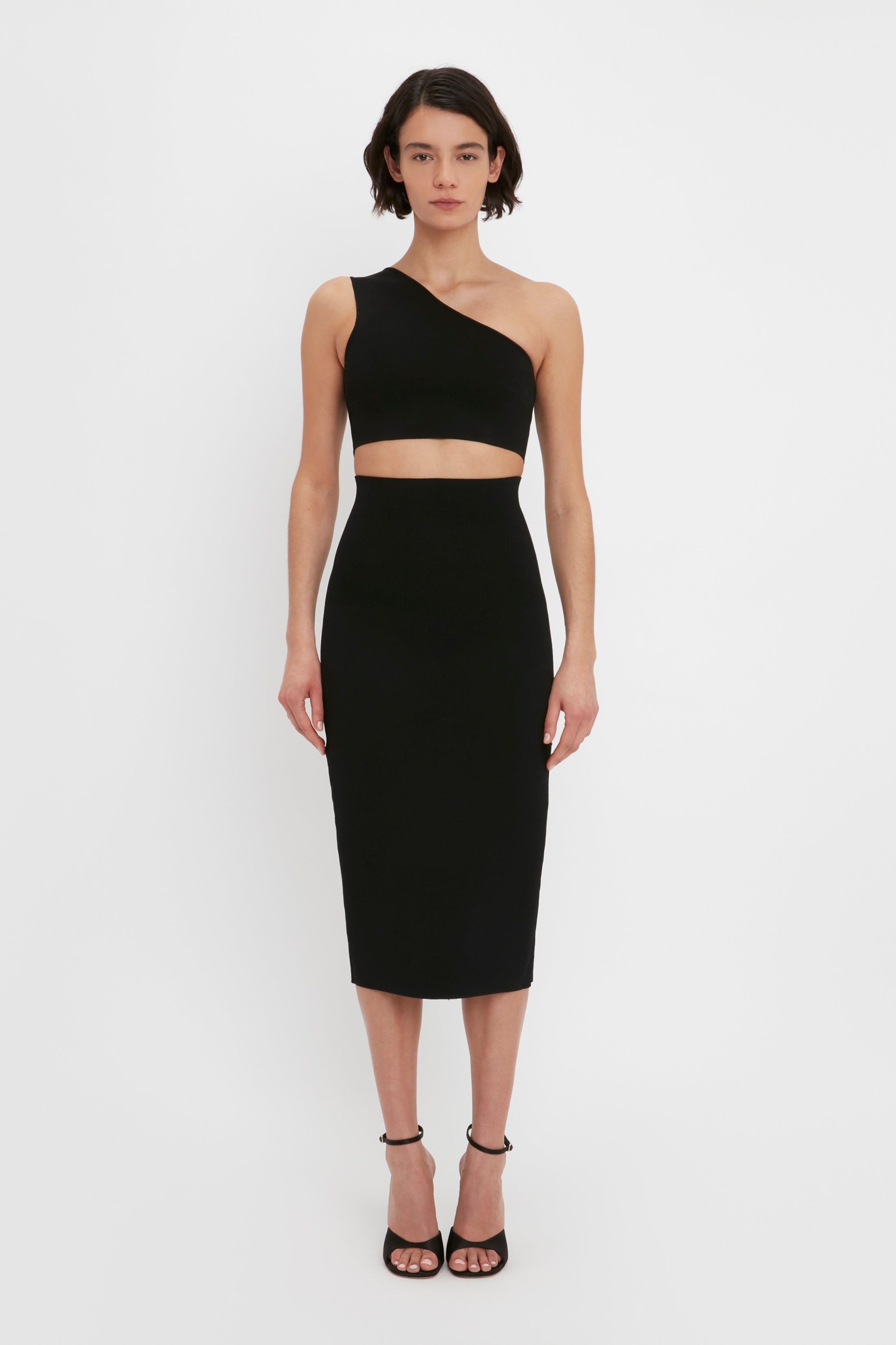 VB Body One Shoulder Crop Top In Black - 4