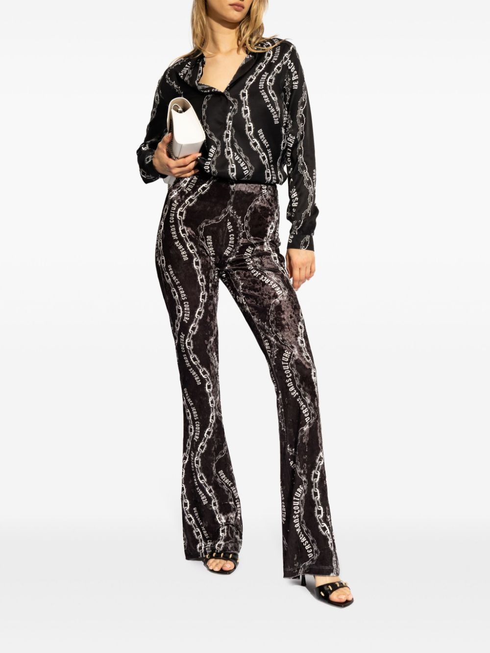 chain-print flared trousers - 2