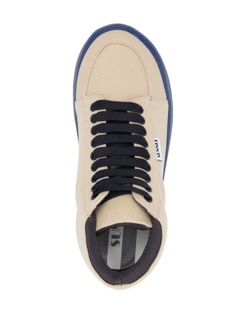Dreamy high-top sneakers 4