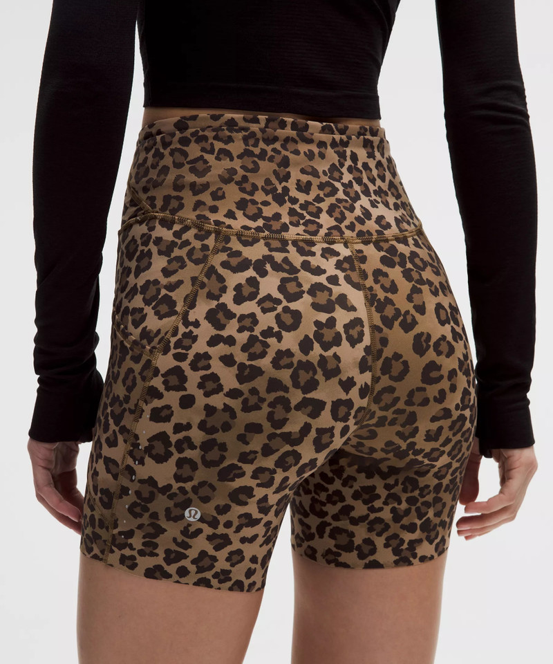 Fast and Free High-Rise Short 6" *5 Pocket 6