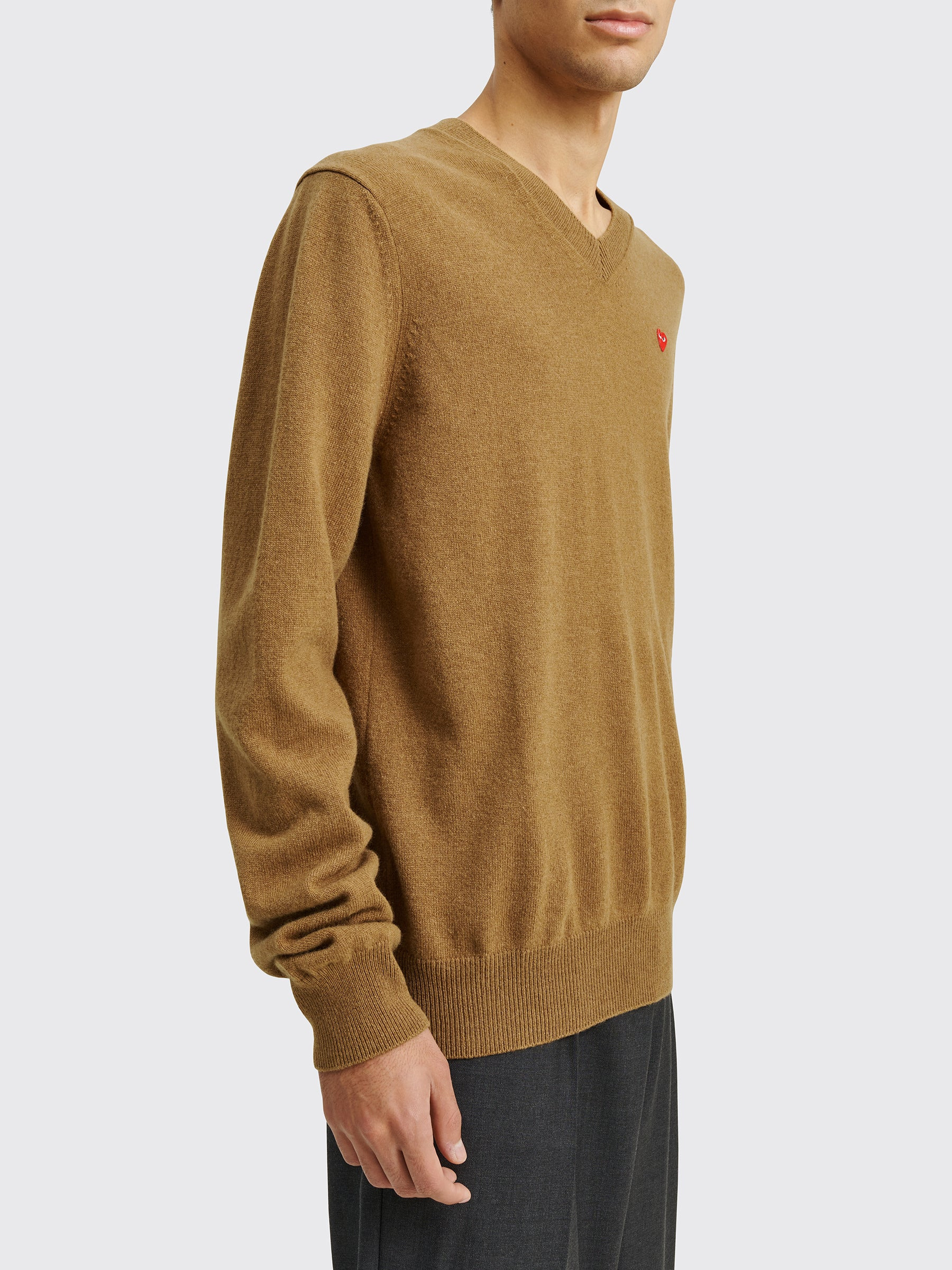 COMME DES GARÇONS PLAY MINI HEART V-NECK KNIT SWEATER BROWN - 6