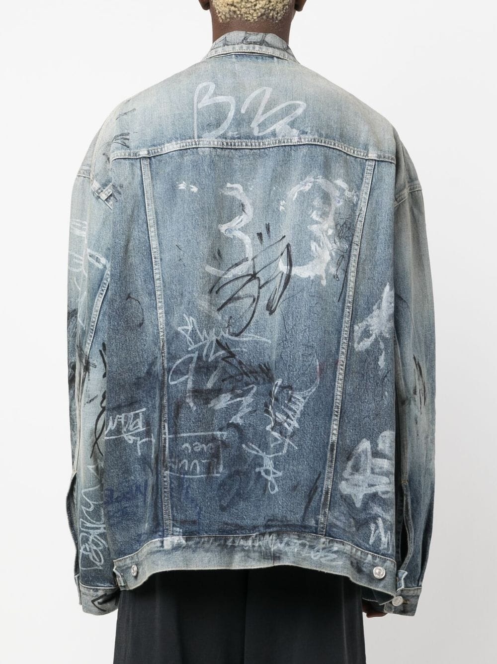 graffiti-print oversized denim jacket - 4