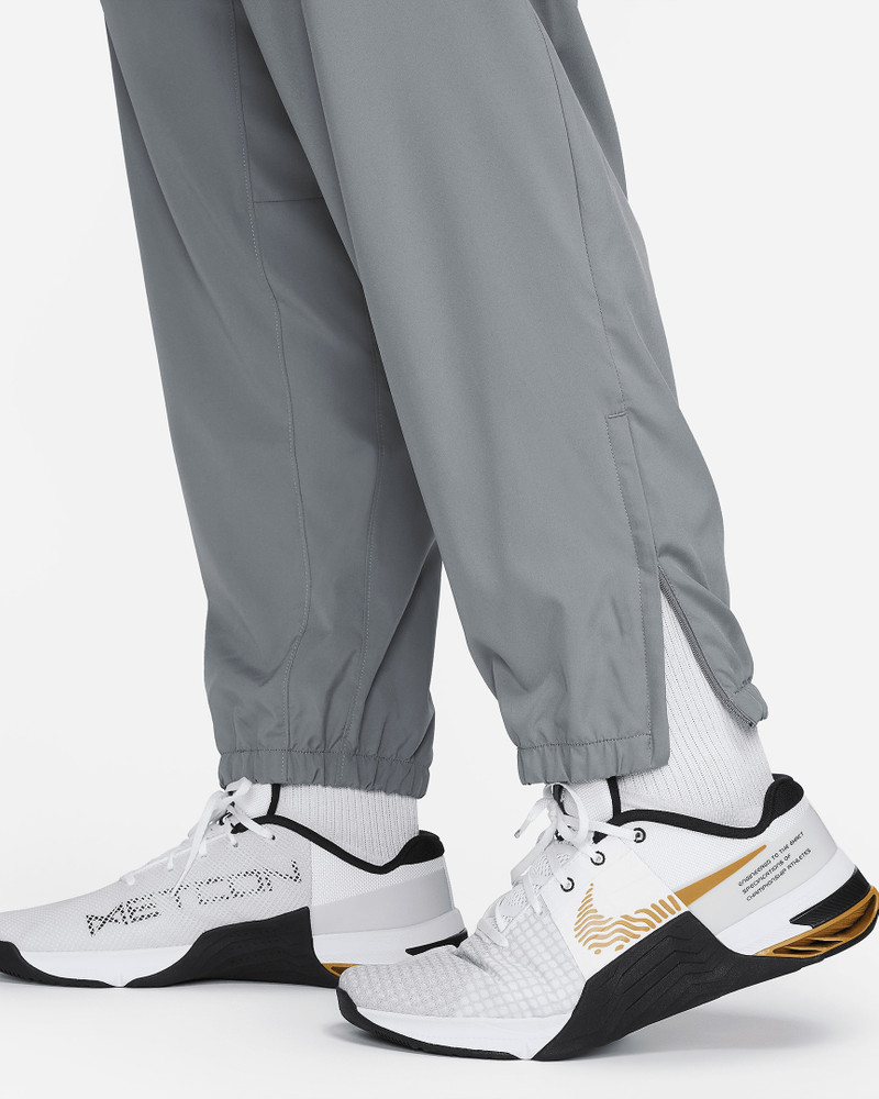 Nike Form Men's Dri-FIT Tapered Versatile Pants 12