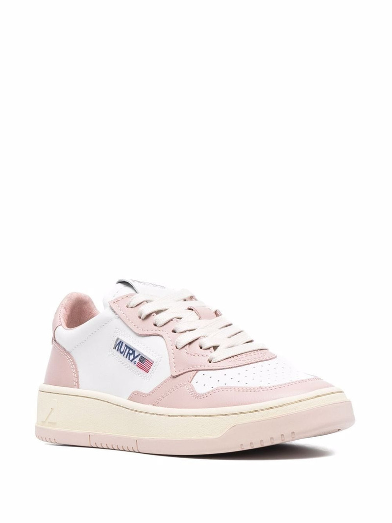 AUTRY Action low-top sneakers outlook