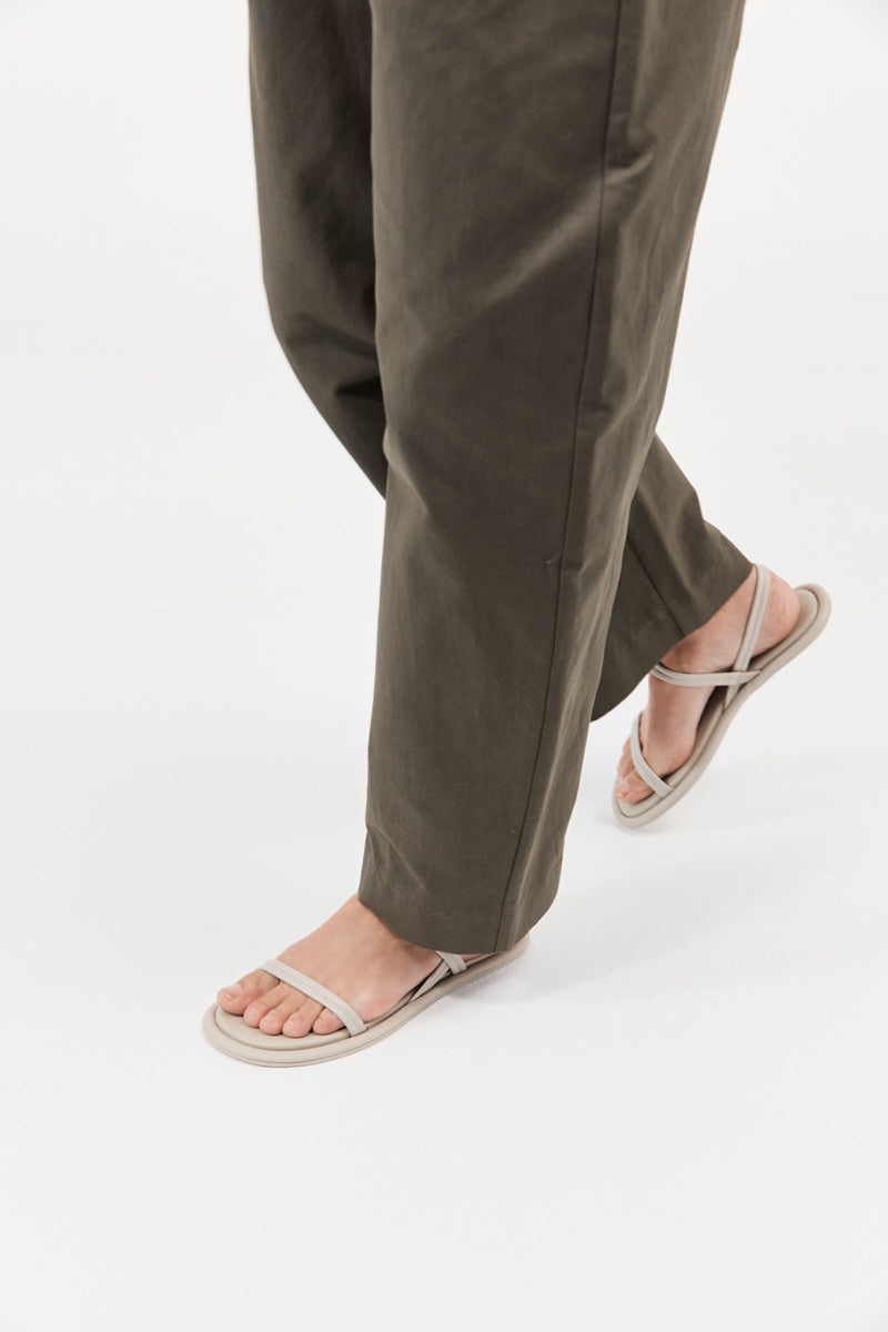 Fine Strap Sandal - Creme - 5