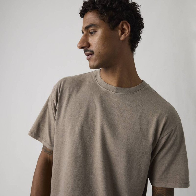 Levi's BOXY SHORT-SLEEVE GRUNGE WASH T-SHIRT outlook