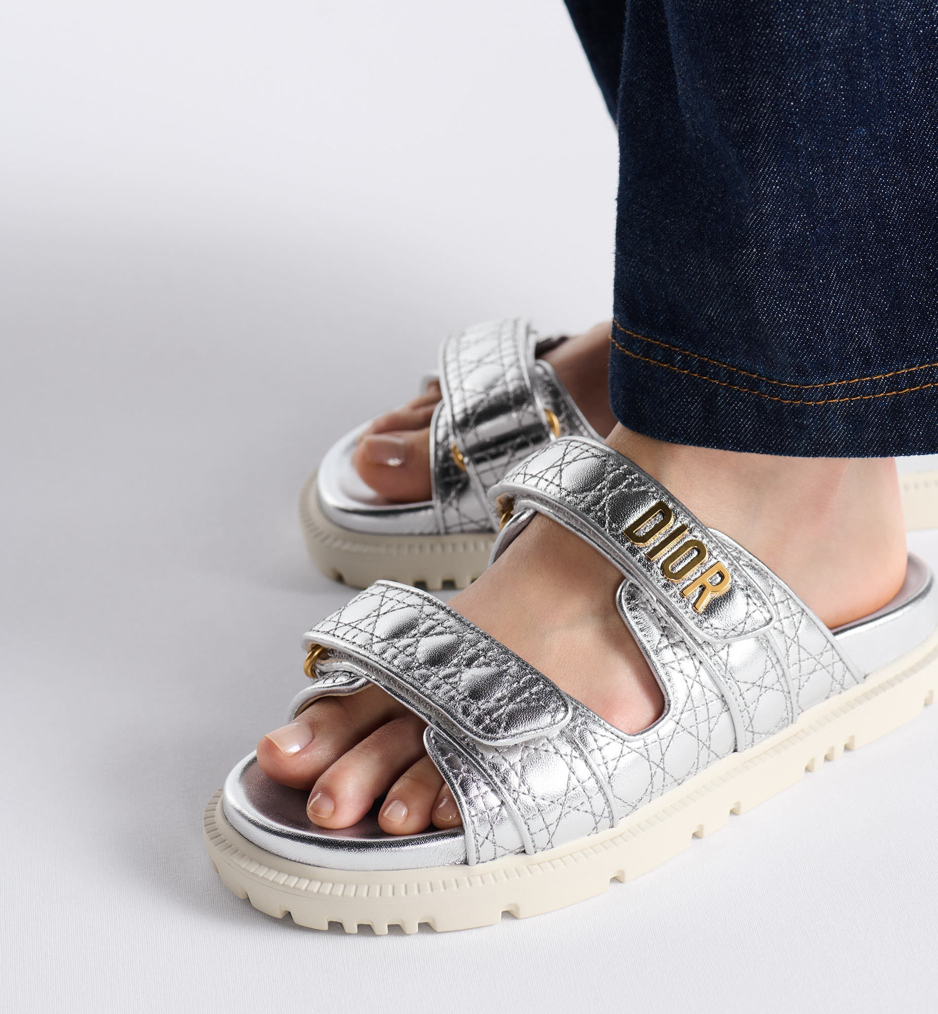 Dior Or Dioract Slide - 4