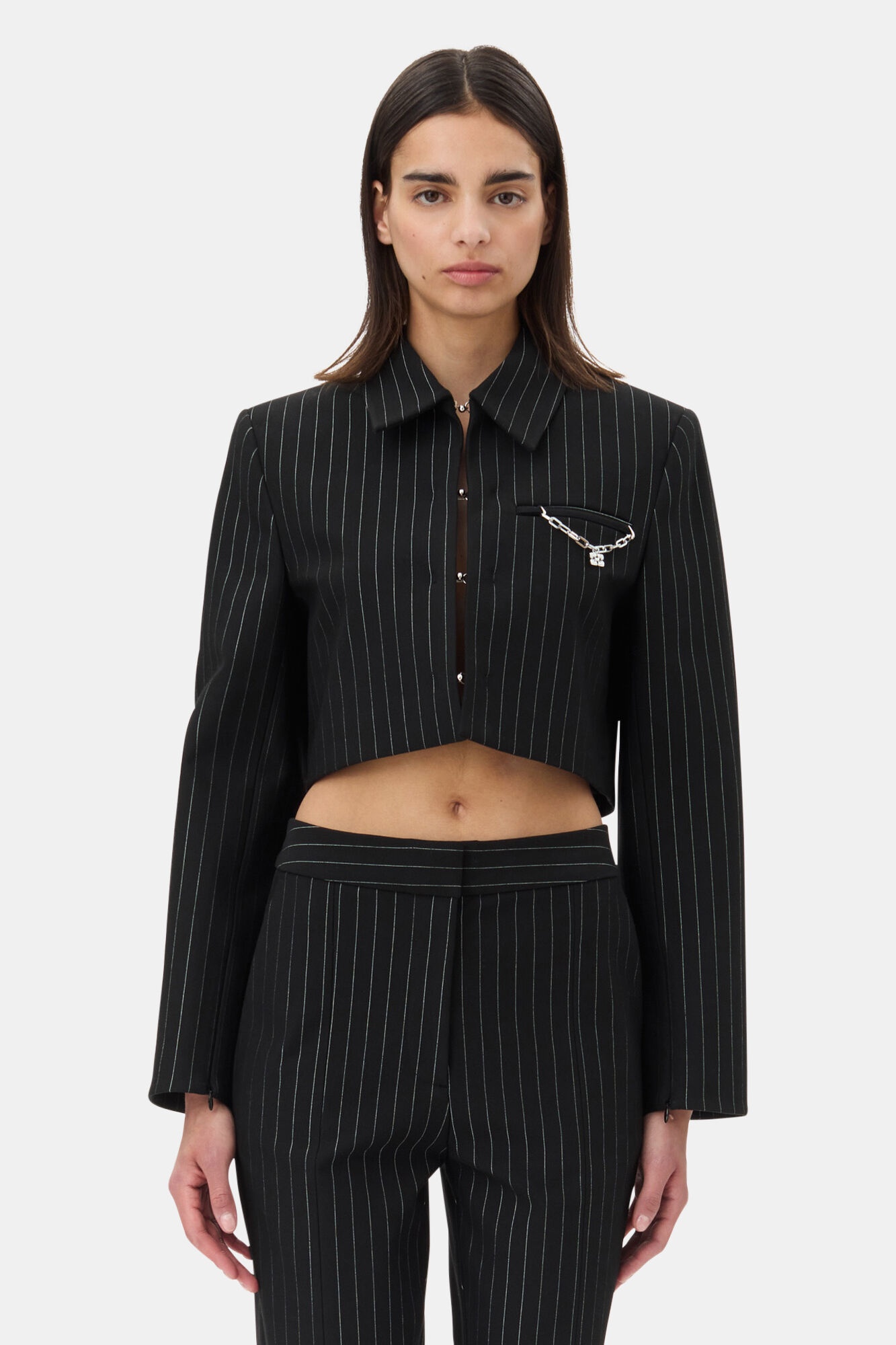 BLACK PINSTRIPED CROPPED BLAZER - 2