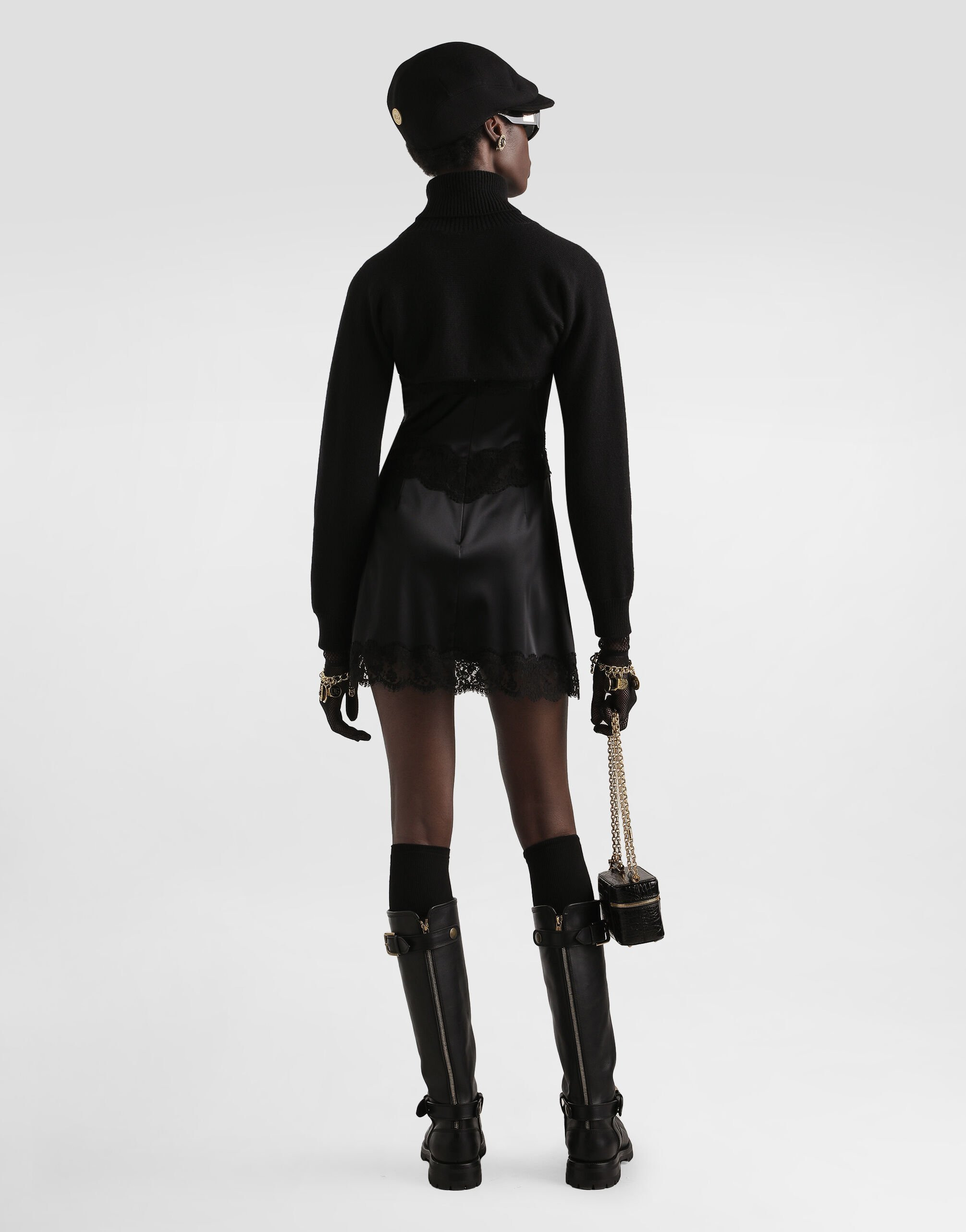 Stretch satin dress with lace details - 3