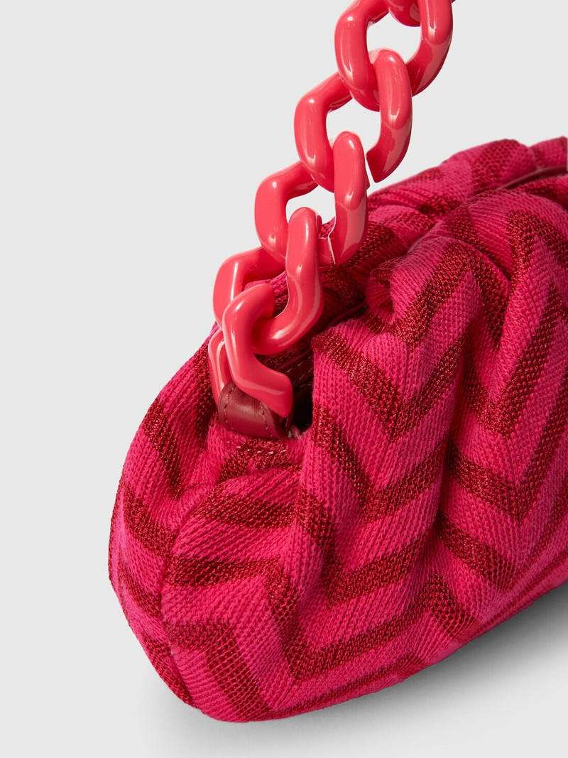 Zig zag cotton blend pouch with chain strap 4