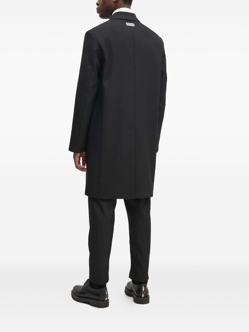 single-breasted coat 3