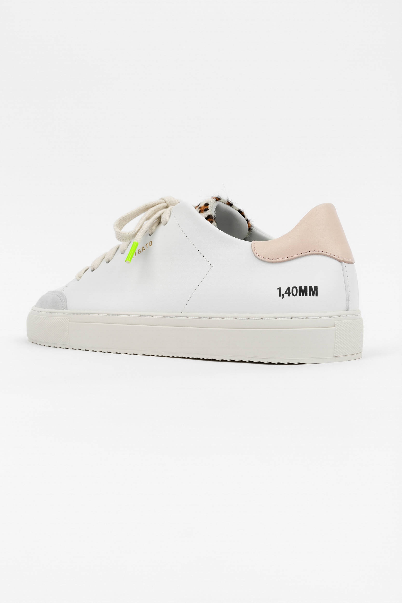 Clean 90 Triple Sneaker - 7