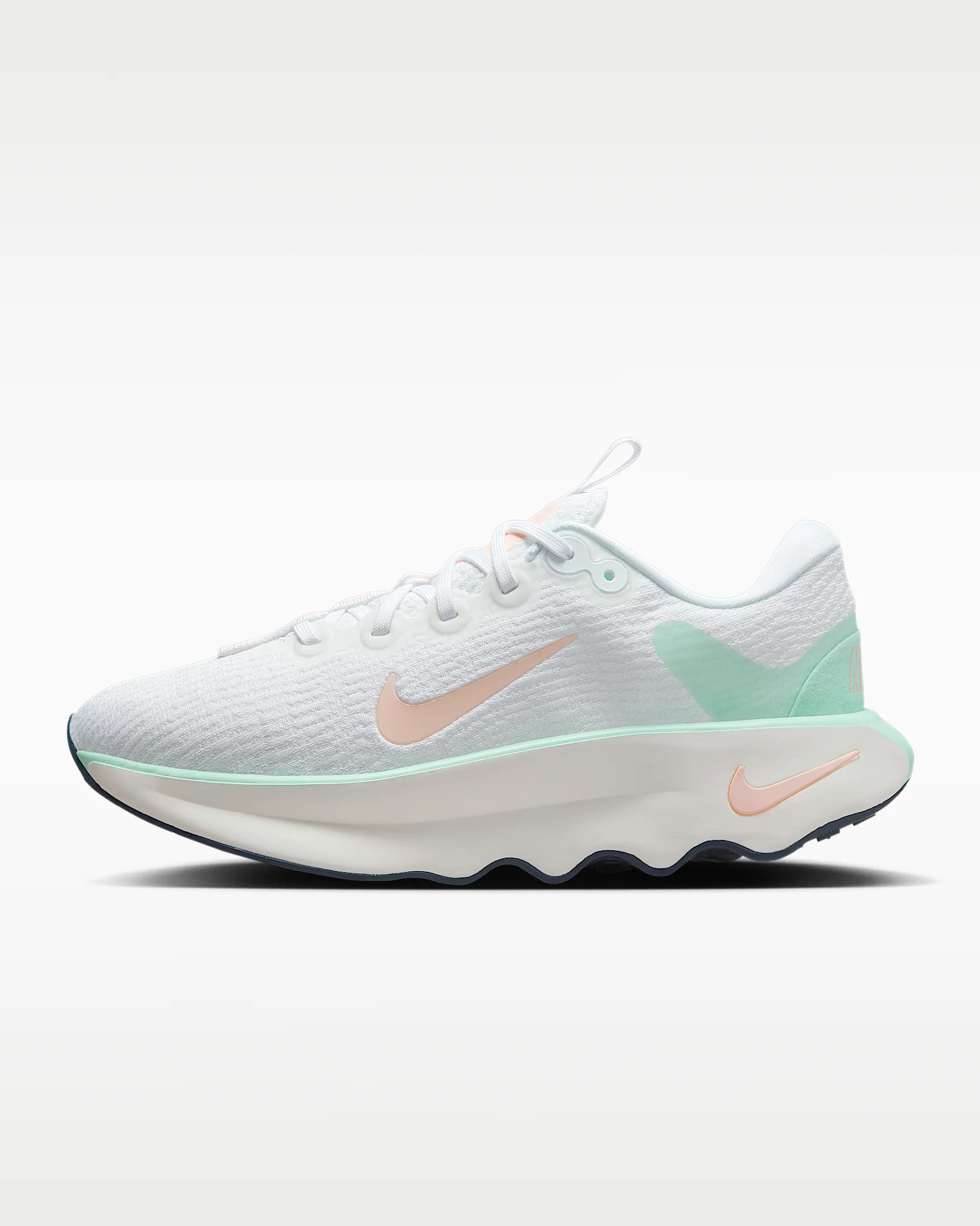 Nike Motiva Women's Walking Shoes - 1