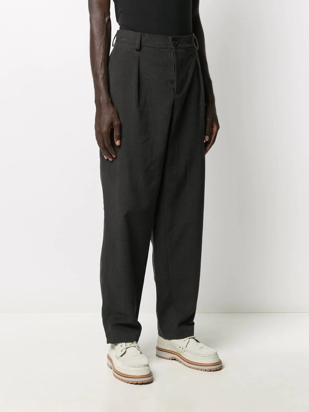 loose leg cargo pants - 3