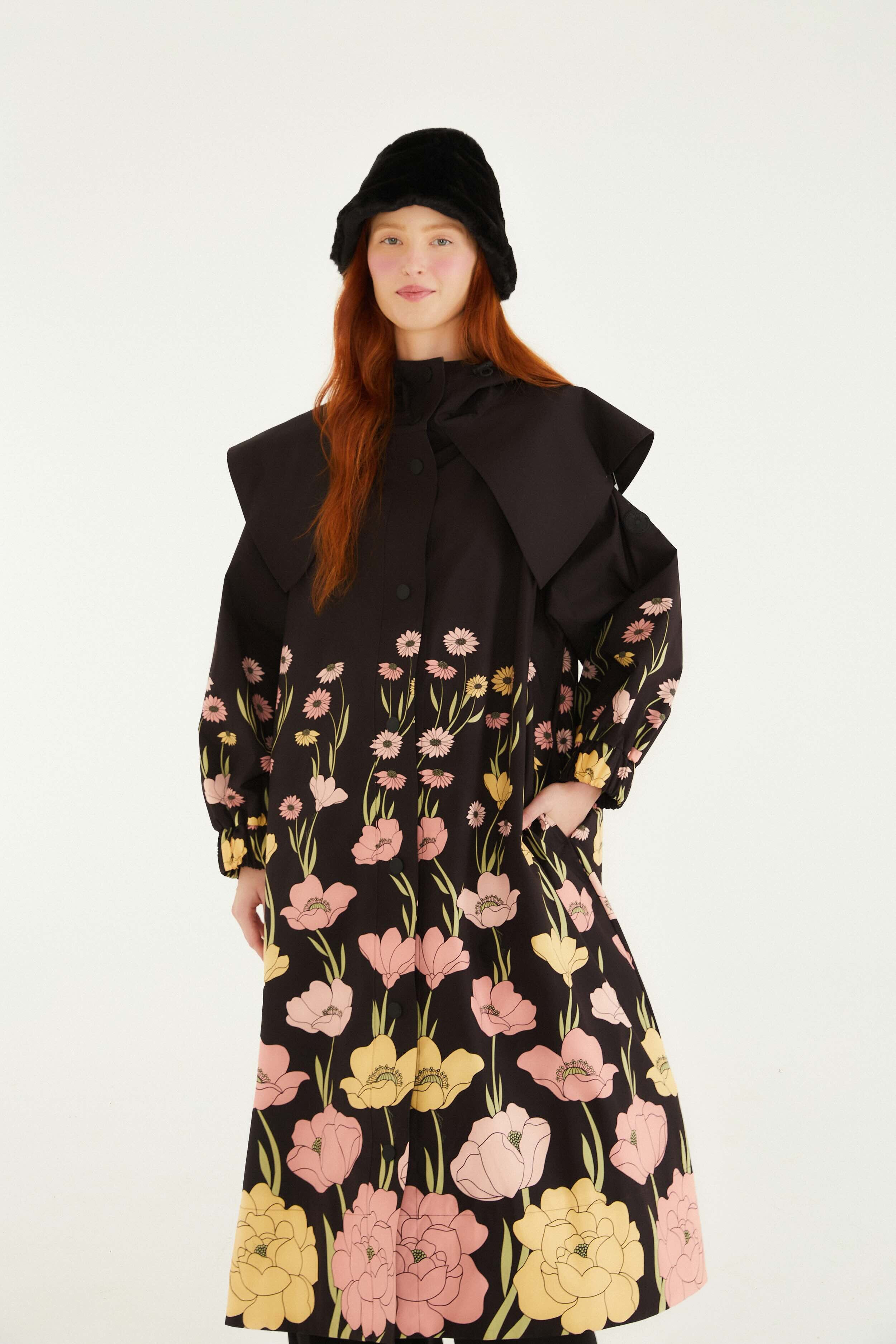 Black Growing Flowers Raincoat - 3