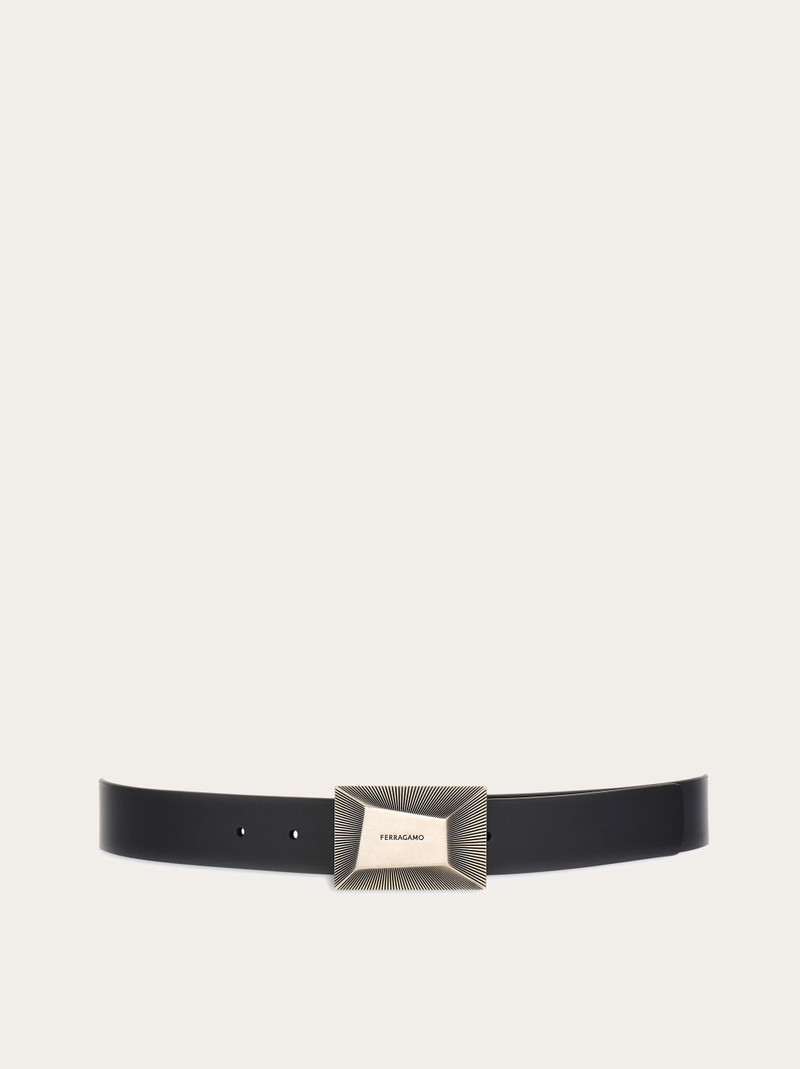 Reversible and adjustable belt 1