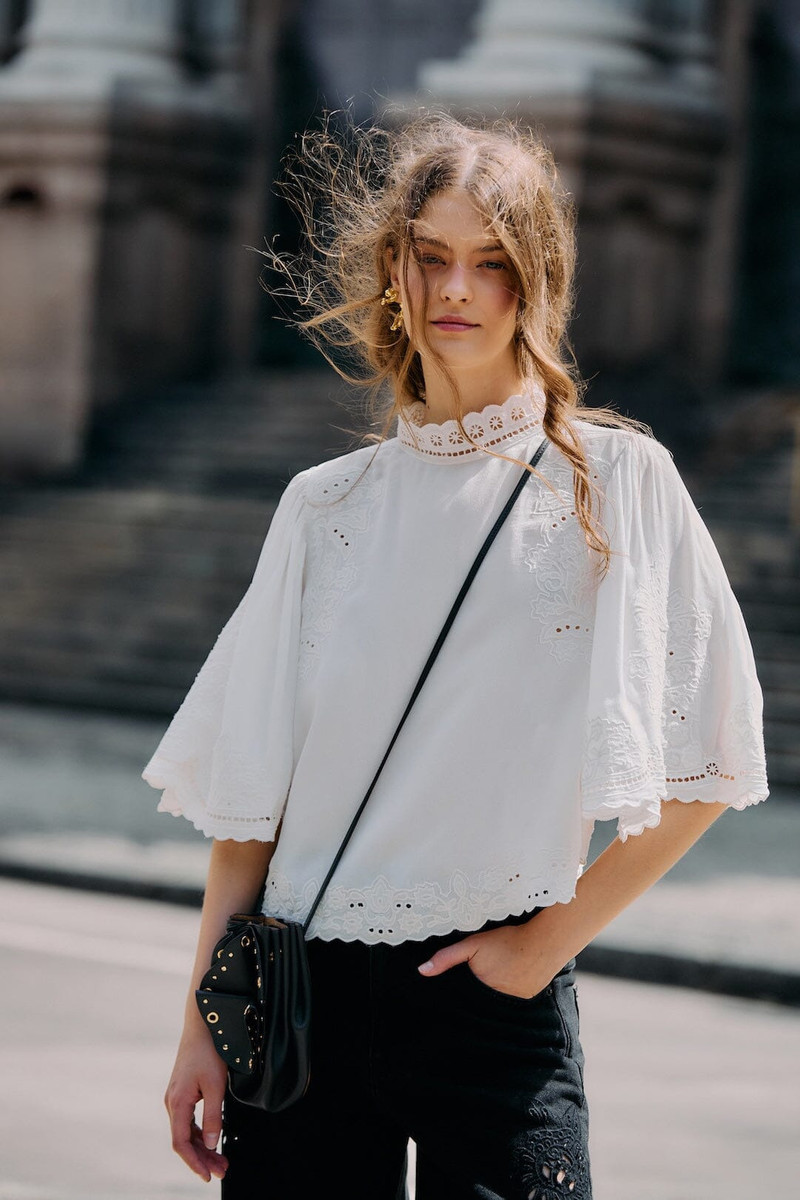 Off-White Palm Tree Embroidered Blouse 1