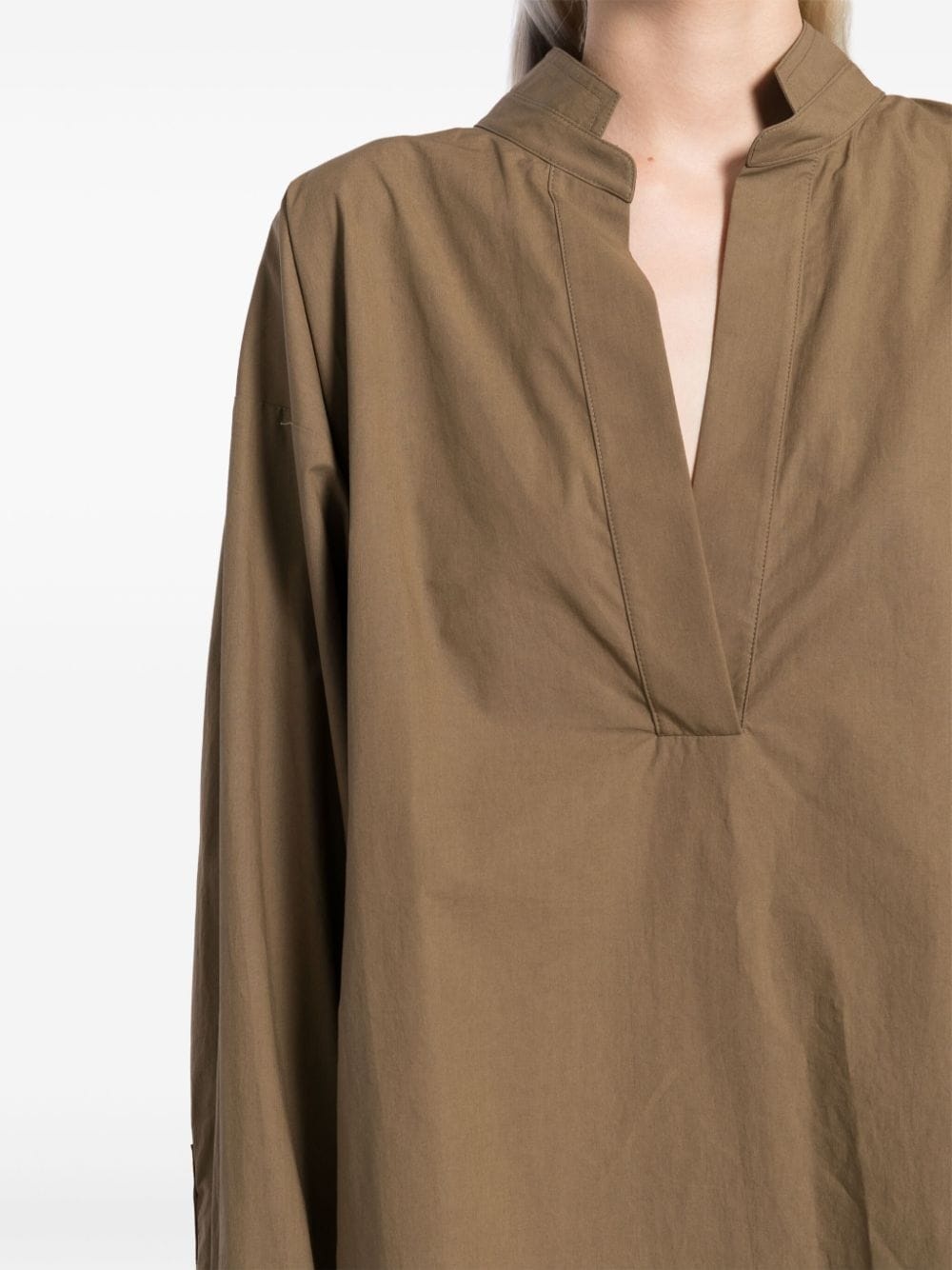 Tシャツ・カットソー KHAITE FW24 'Tito' blouse (2334148 907) KHAITE The Tito Top | White | FARFETCH