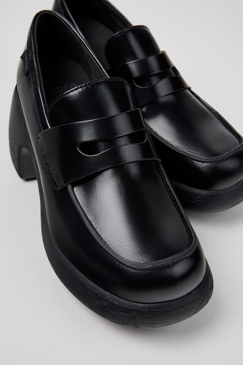 Thelma II Black Leather Moccasins for Women. 2