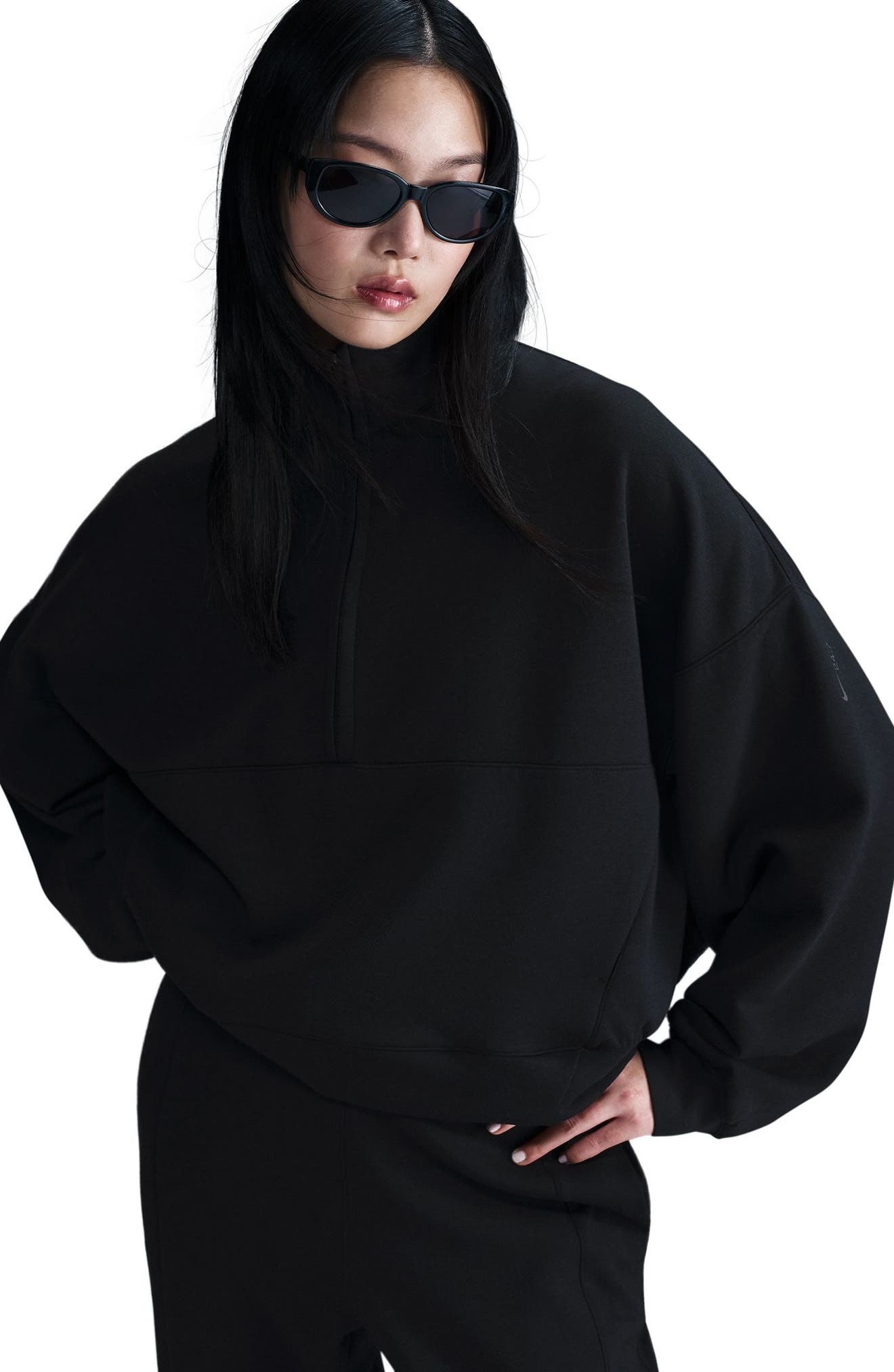 Nike 24.7 ImpossiblySoft Dri-FIT Oversize Half Zip Top in 010 Black/black at Nordstrom - 5