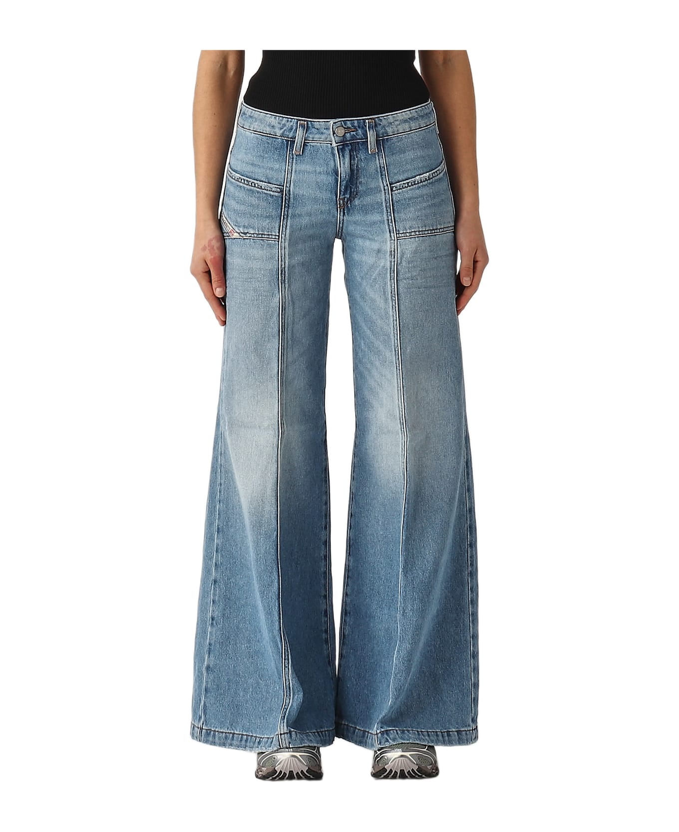 Akii Jeans - 1