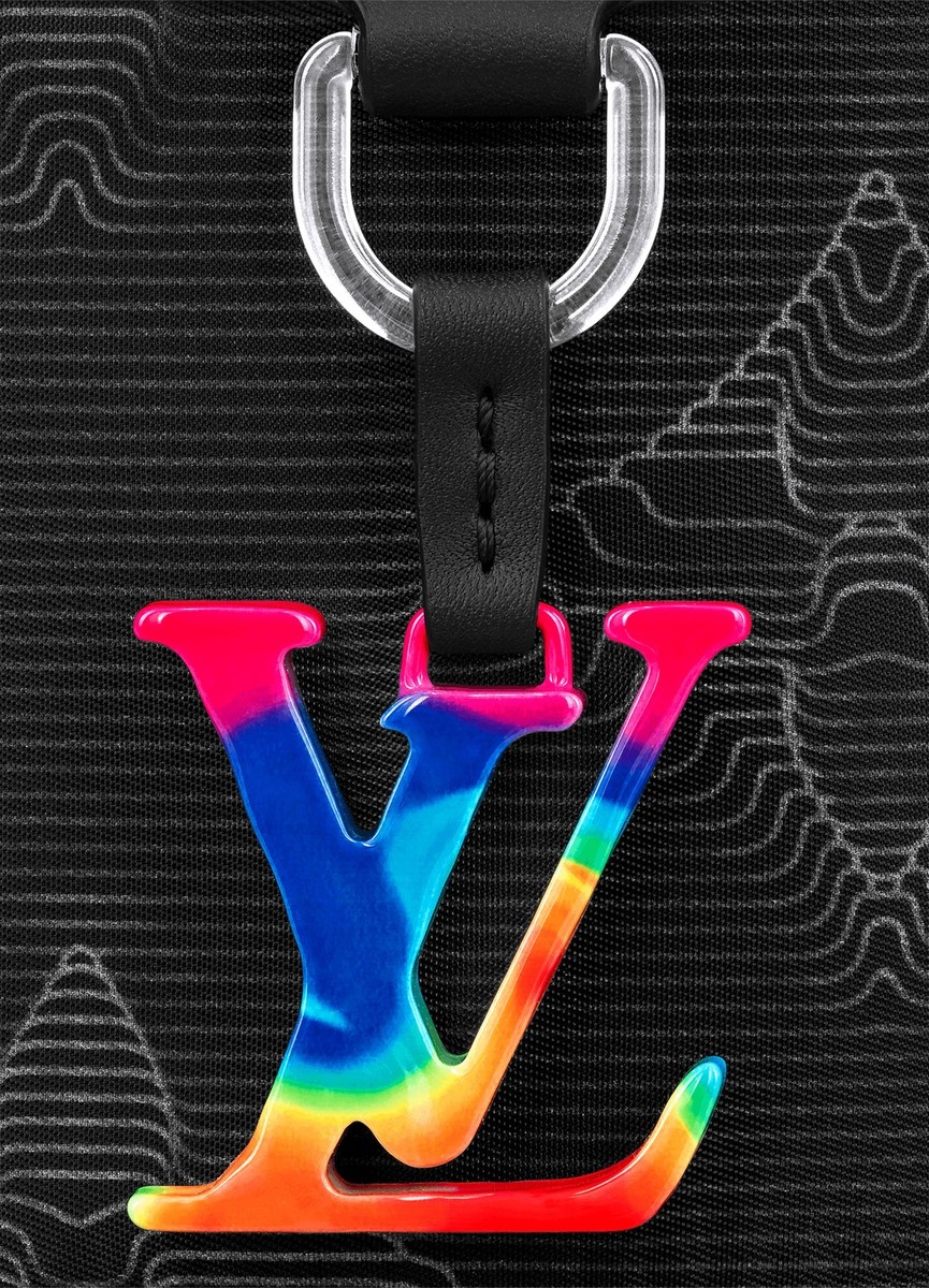 Louis Vuitton 2054 Expandable Polochon - 6