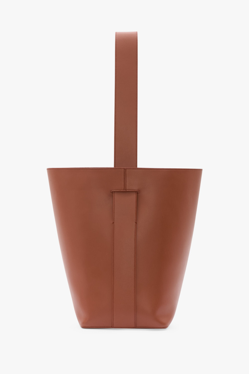 Dia Bucket Bag In Tan Smooth Leather 4