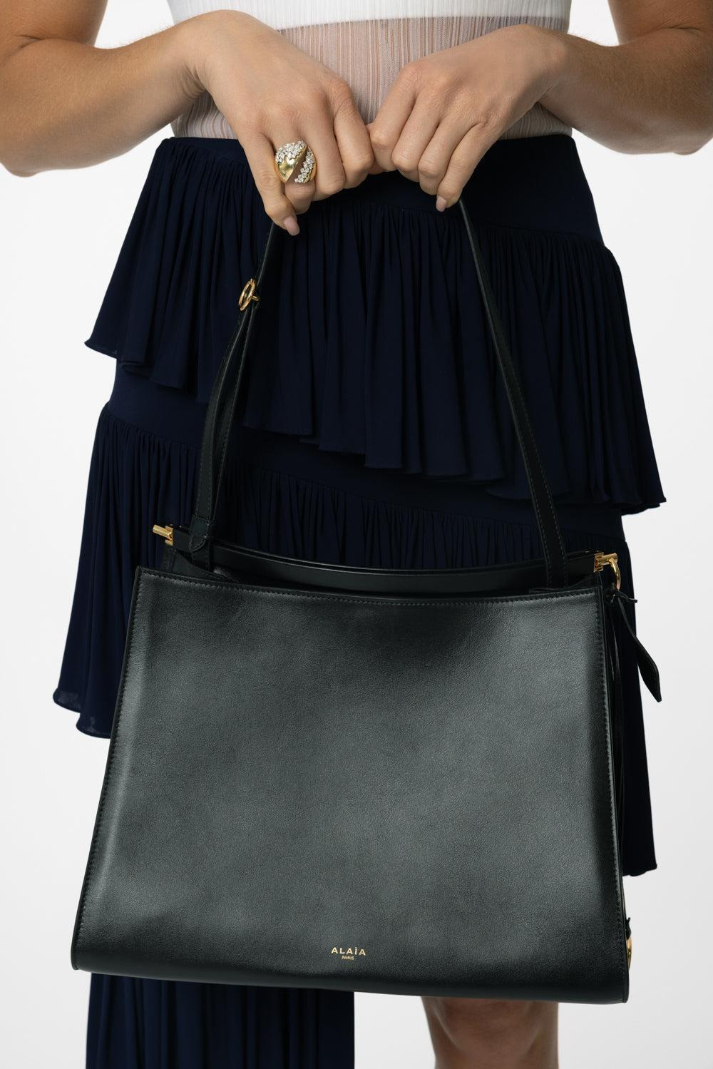 Large Le Click East West Bag - Black - 3