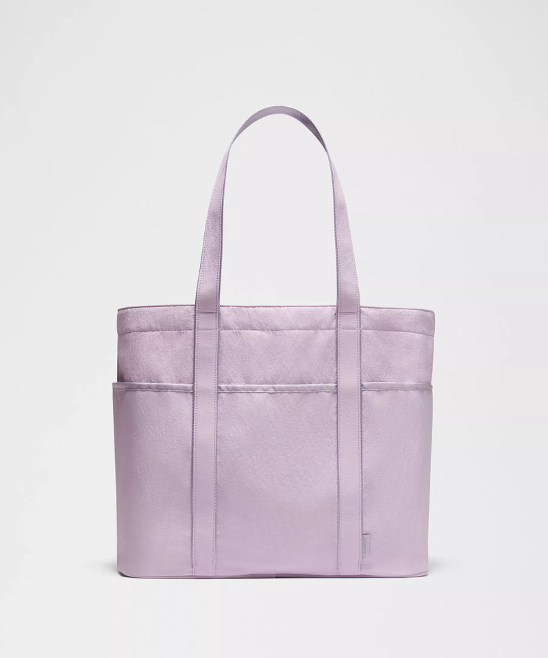 Daily Multi-Pocket Tote Bag 20L 3