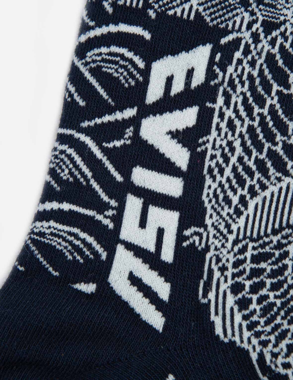 ALLOVER JAPANESE PATTERN JACQUARD LONG SOCKS - 3