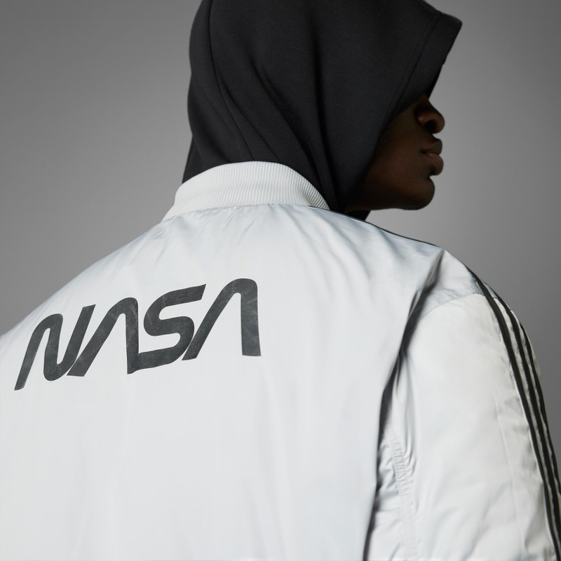Juventus x NASA 영감을 얻은 LFSTLR Reversible Bomber 재킷 6