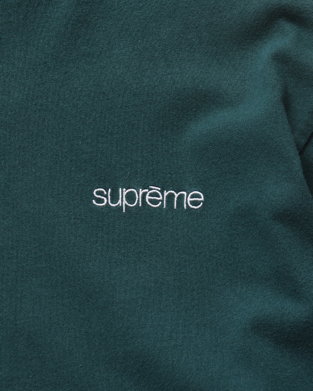 Supreme - 7