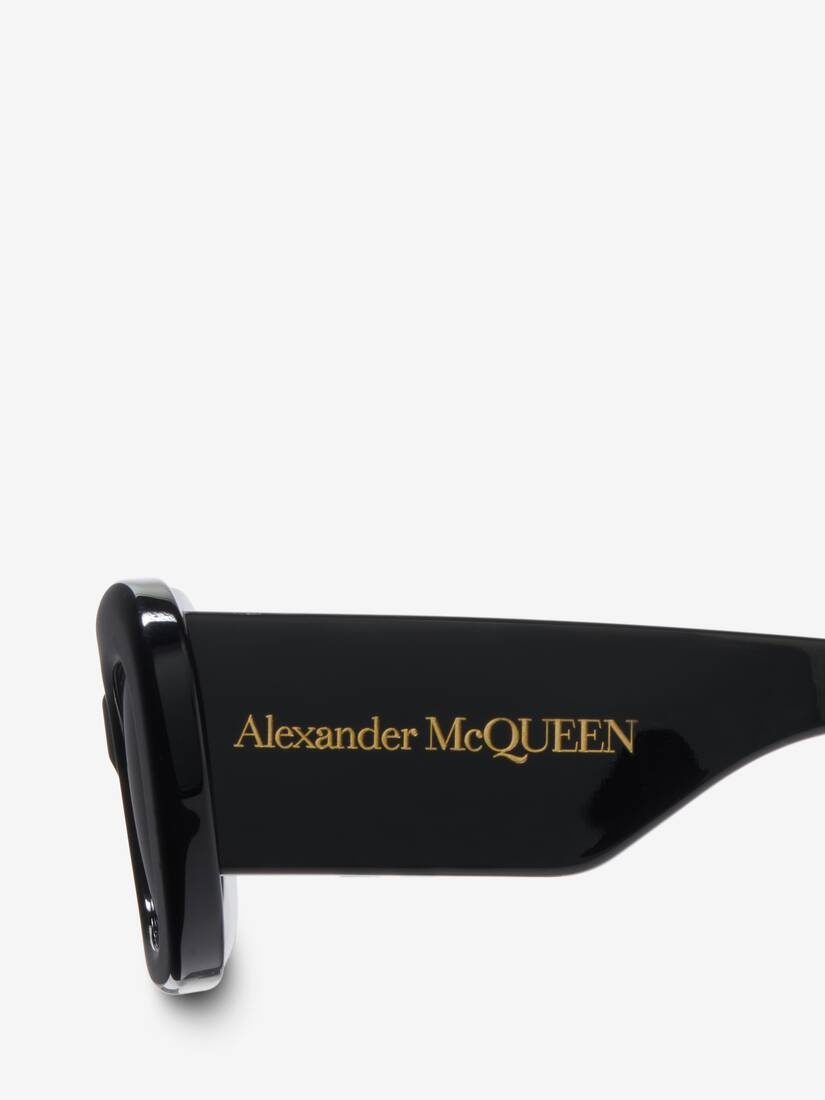 Women's Bold Cat-eye Sunglasses in Black/grey - 4
