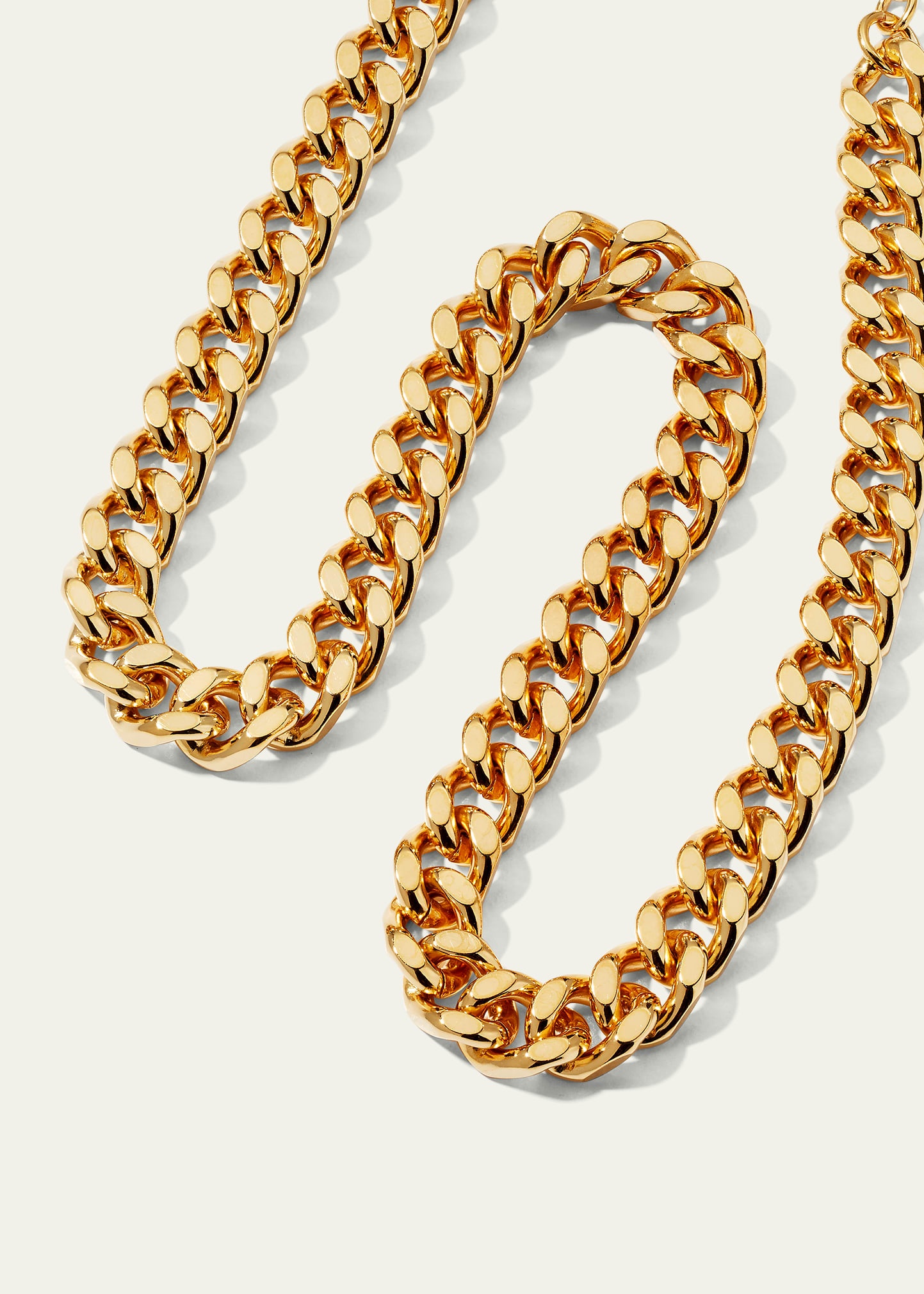 Medium Curb Chain Necklace - 3