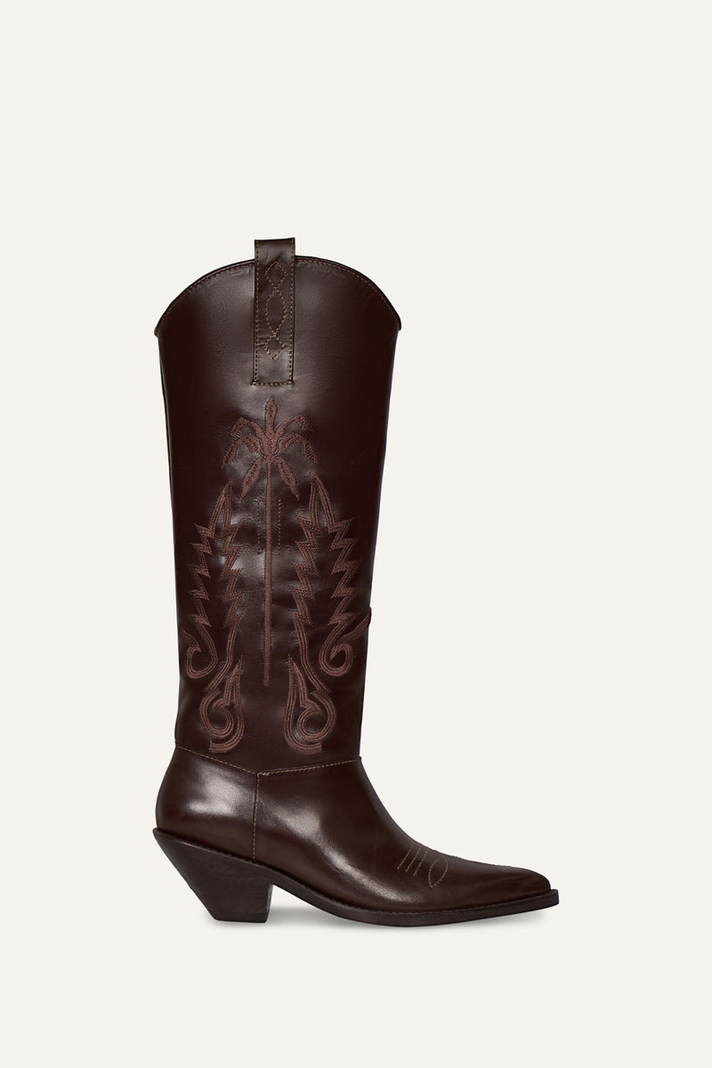 Journey To The East Boot 1