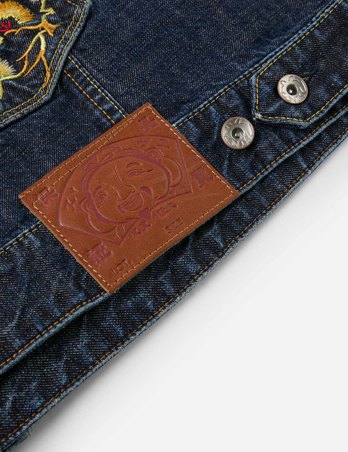 Washed Multi-Pocket with Lion Dance Print Relax Fit Denim Jacket - 12