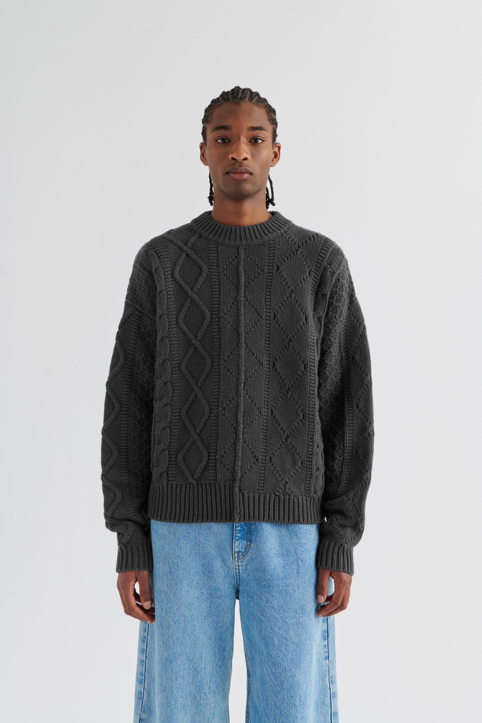 Noble Sweater - 2