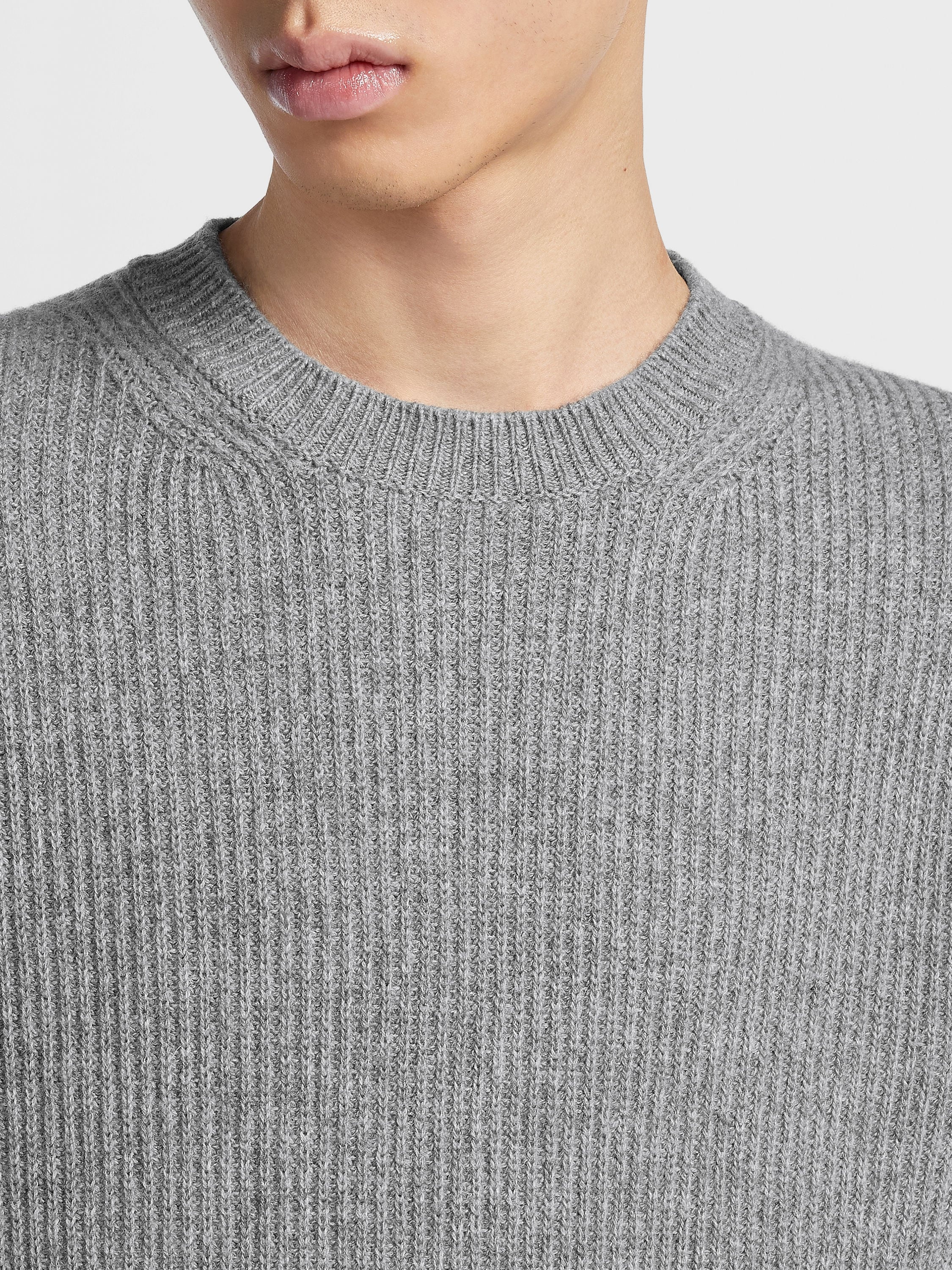 GREY MÉLANGE OASI CASHMERE CREWNECK - 4